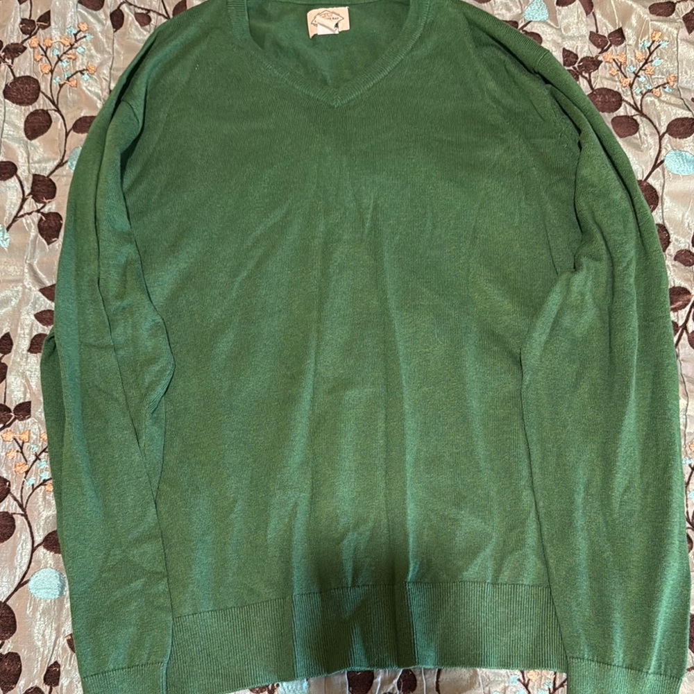 St. John's Bay Green V-Neck Sweater